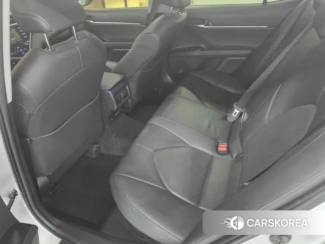 Toyota Camry (XV70) id 3748703 из Кореи 7