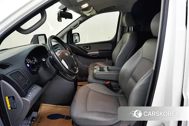 Hyundai The New Grand Starex id 3514799 из Кореи 7