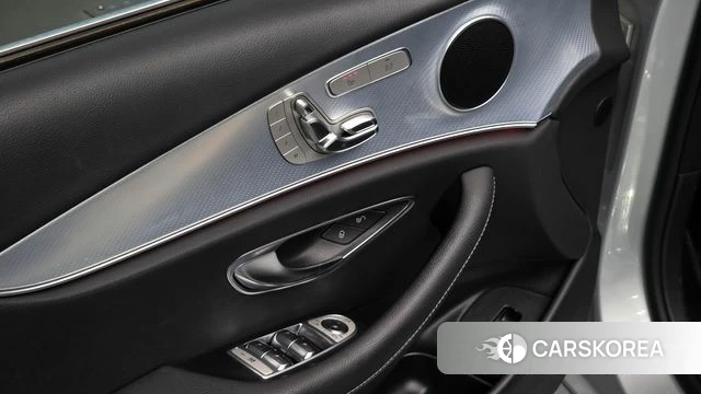 Mercedes-Benz E-Class W213 id 4496215 из Кореи 7