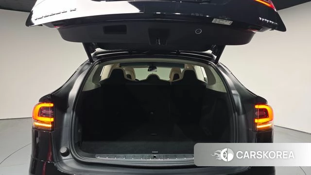 Tesla Model X id 4551373 из Кореи 7