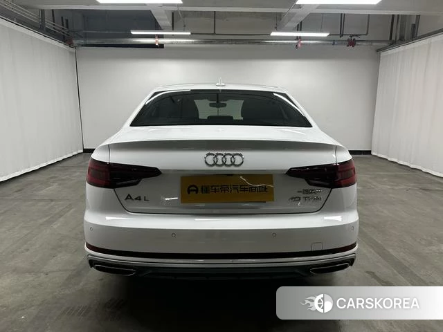 Audi A4L id 4228487 из Китая 7