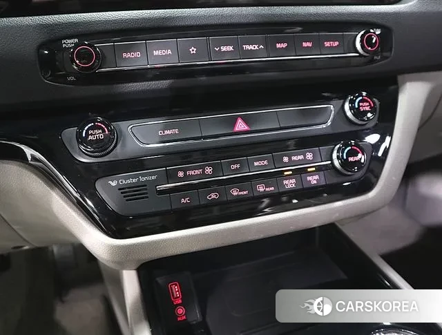 Kia The New Carnival id 3319788 из Кореи 7