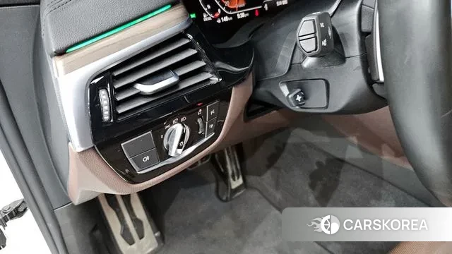 BMW 6 Series GT (G32) id 3198125 из Кореи 7