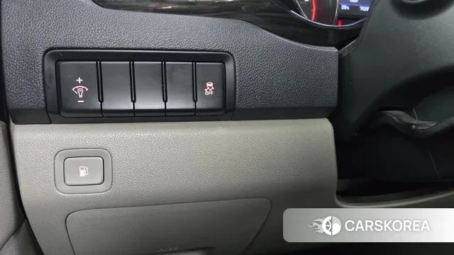 Kia The New Carnival id 2961447 из Кореи 7