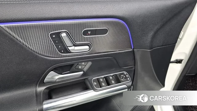 Mercedes-Benz GLA - Class H247 id 3509061 из Кореи 7