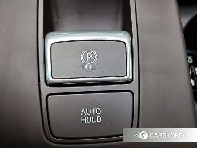 Hyundai The New Grandeur IG id 3055158 из Кореи 7