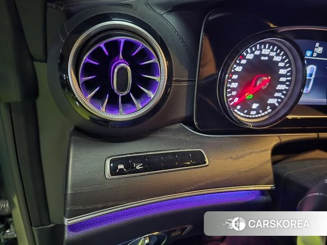 Mercedes-Benz E-Class W213 id 3879552 из Кореи 7