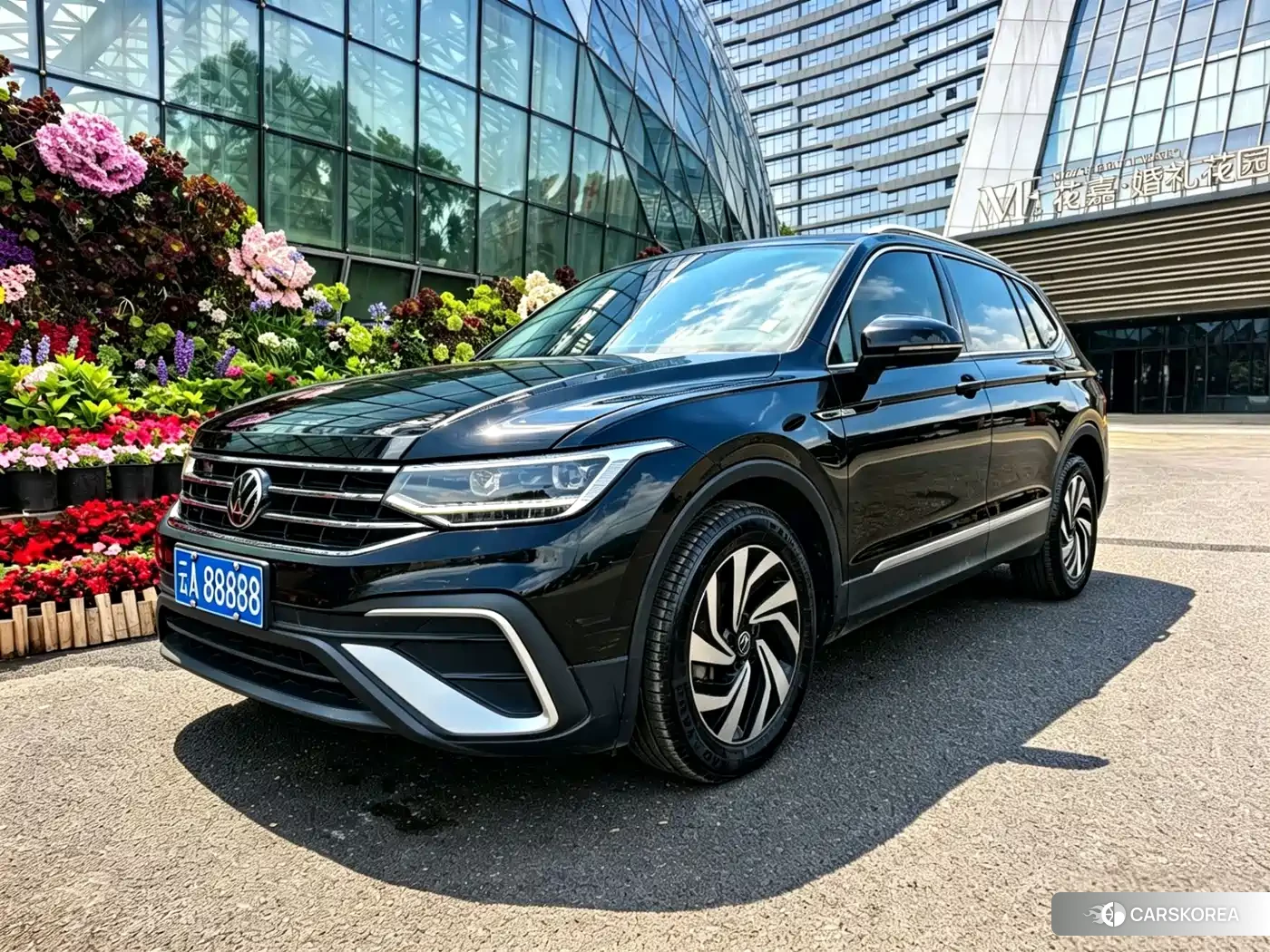 Volkswagen Tiguan L id 4576477 из Китая 7