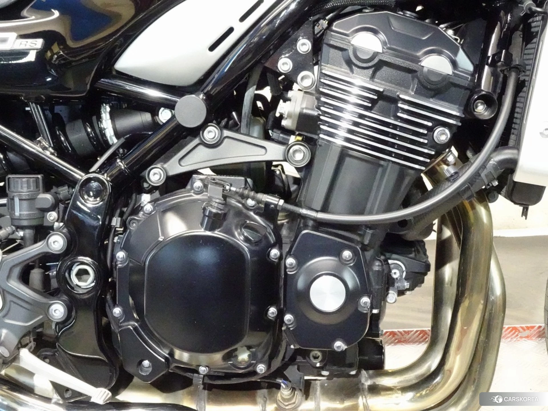 Kawasaki Z900RS id 3950371 из Японии 7