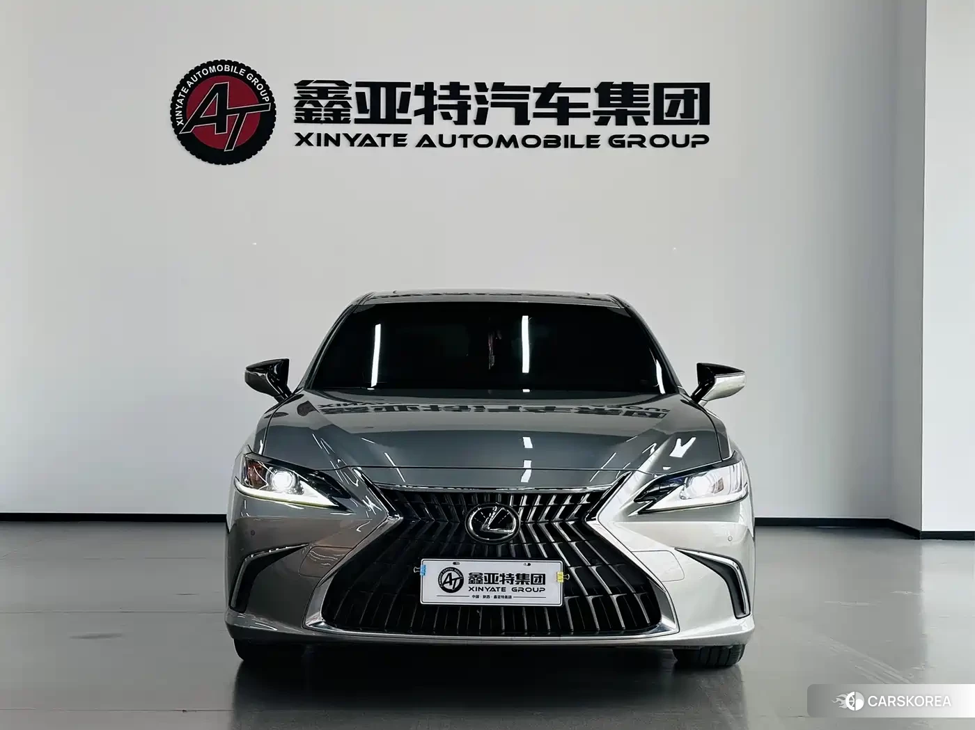 Lexus ES id 4515466 из Китая 7