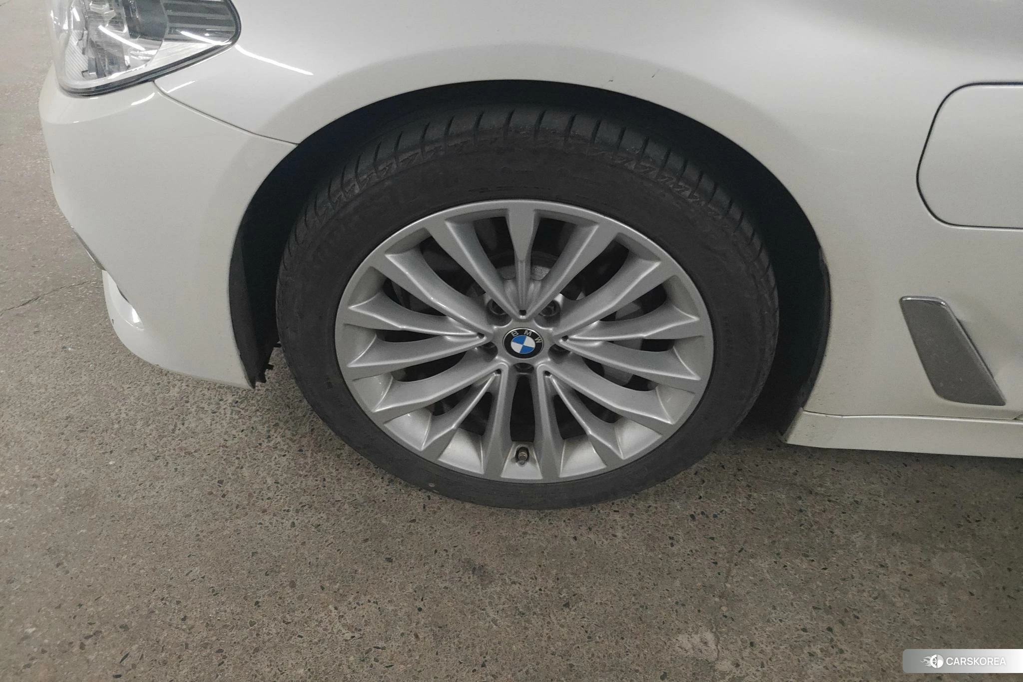BMW 5 series PHEV id 4452249 из Китая 7