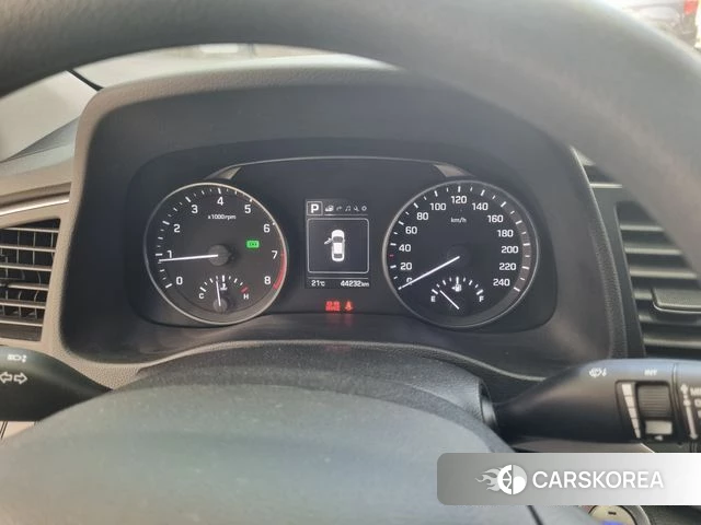 Hyundai Avante AD id 3955820 из Кореи 7