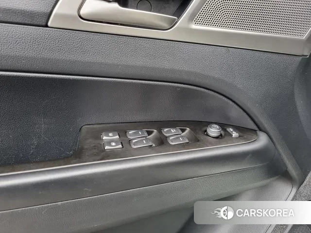 Ssangyong Rexton Sports id 3723701 из Кореи 7