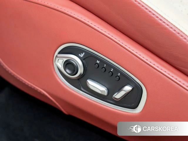 Aston Martin DBX id 3993815 из Китая 7