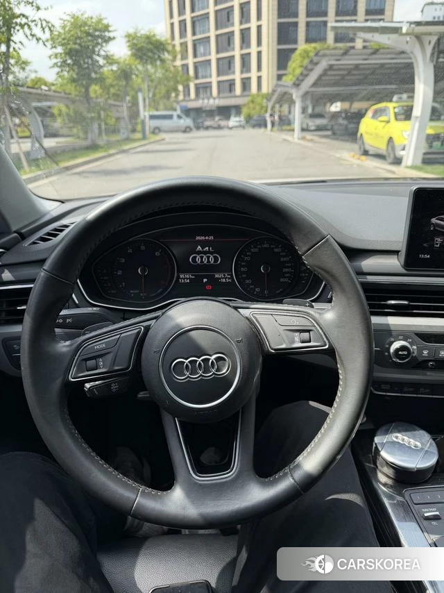 Audi A4L id 4214559 из Китая 7