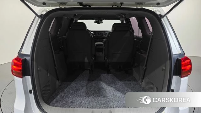 Kia The New Carnival id 4424848 из Кореи 7