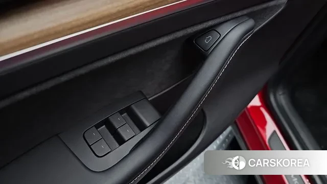 Tesla Model Y id 3421886 из Кореи 7