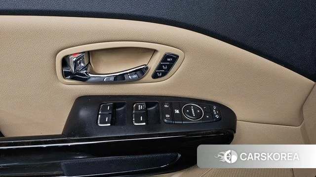 Kia The New Carnival id 4746781 из Кореи 7