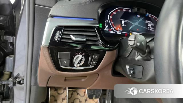 BMW 6 Series GT (G32) id 3935453 из Кореи 7