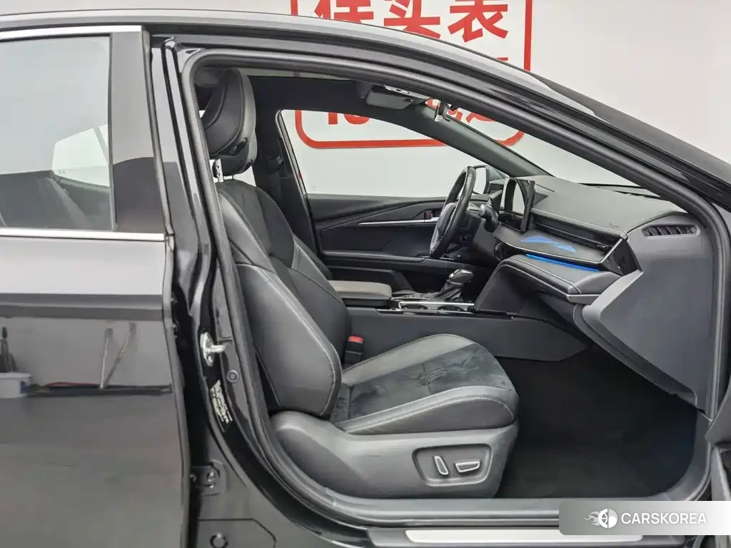 Toyota Camry id 4570692 из Китая 7