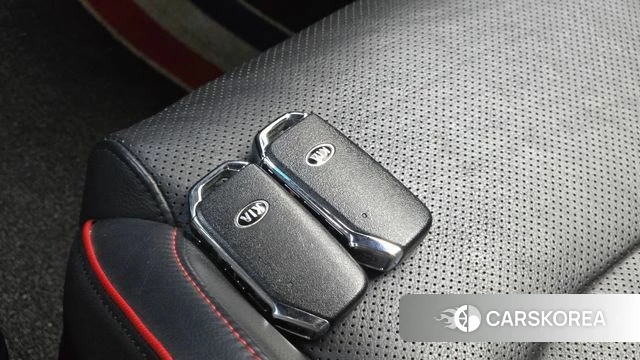 Kia Come New K3 id 4780920 из Кореи 7