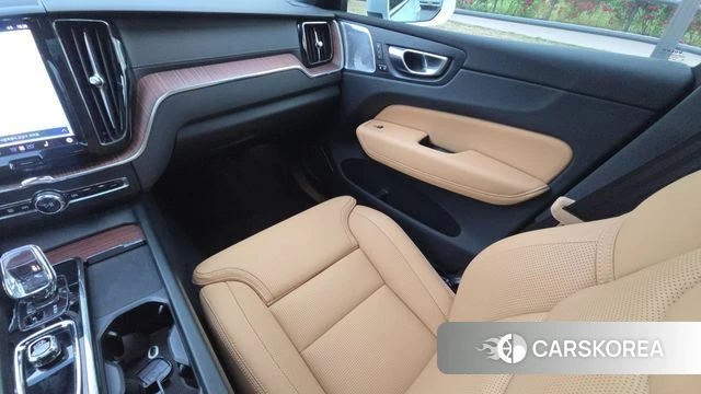 Volvo XC60 second Generation id 4349650 из Кореи 7