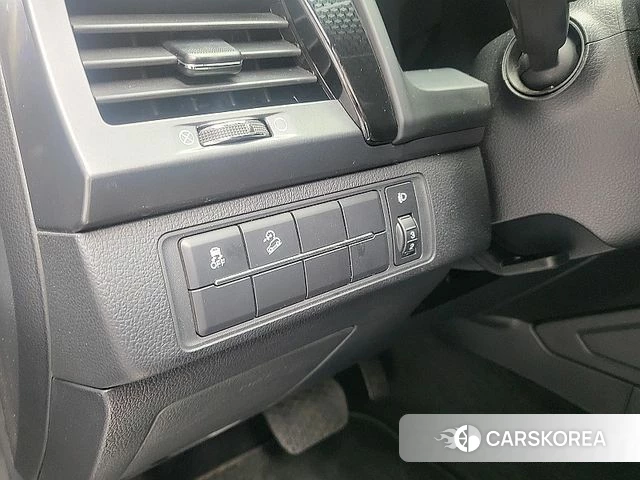 Ssangyong The New Rexton Sport id 4501005 из Кореи 7