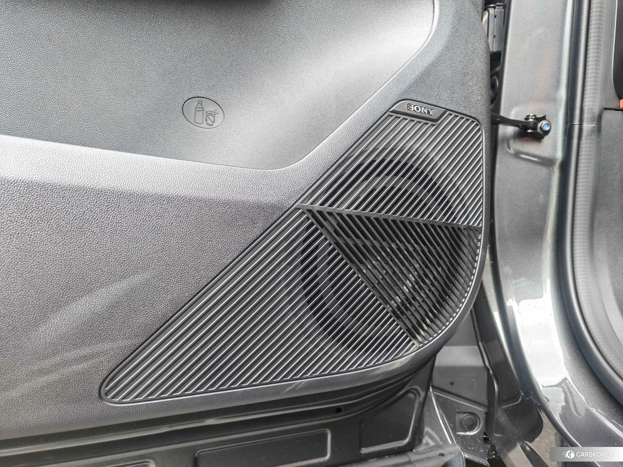 Chang'an UNI-Z PHEV id 4467765 из Китая 7