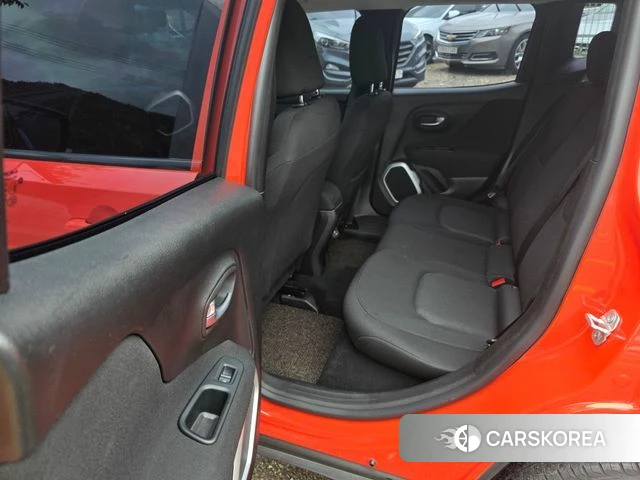 Jeep Renegade id 4513245 из Кореи 7