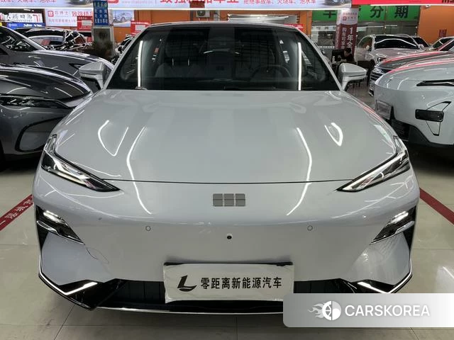 Geely Galaxy Galaxy E8 id 4190498 из Китая 7