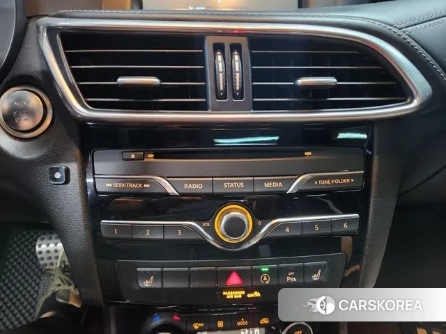 Infiniti Q30 id 3065980 из Кореи 7