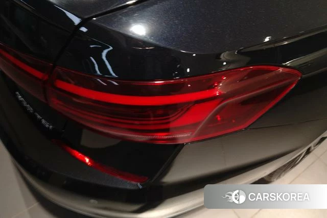 Volkswagen Passat id 4207879 из Китая 7