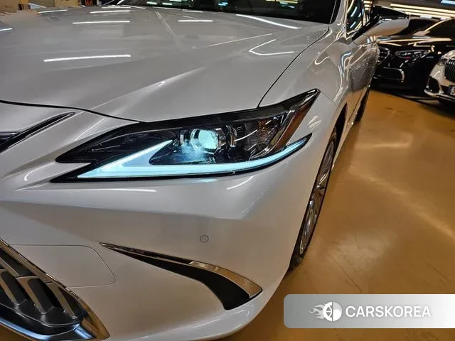 Lexus ES300h 7th generation id 3731927 из Кореи 7