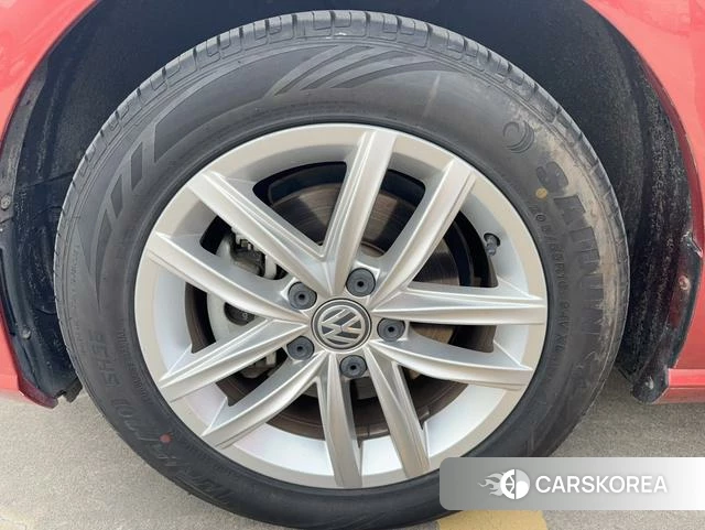 Volkswagen Golf id 4240024 из Китая 7
