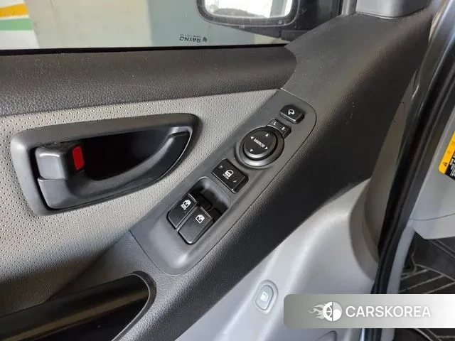 Hyundai The New Grand Starex id 3459143 из Кореи 7