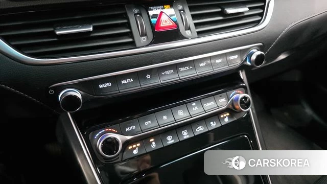 Hyundai Grandeur IG id 4390182 из Кореи 7