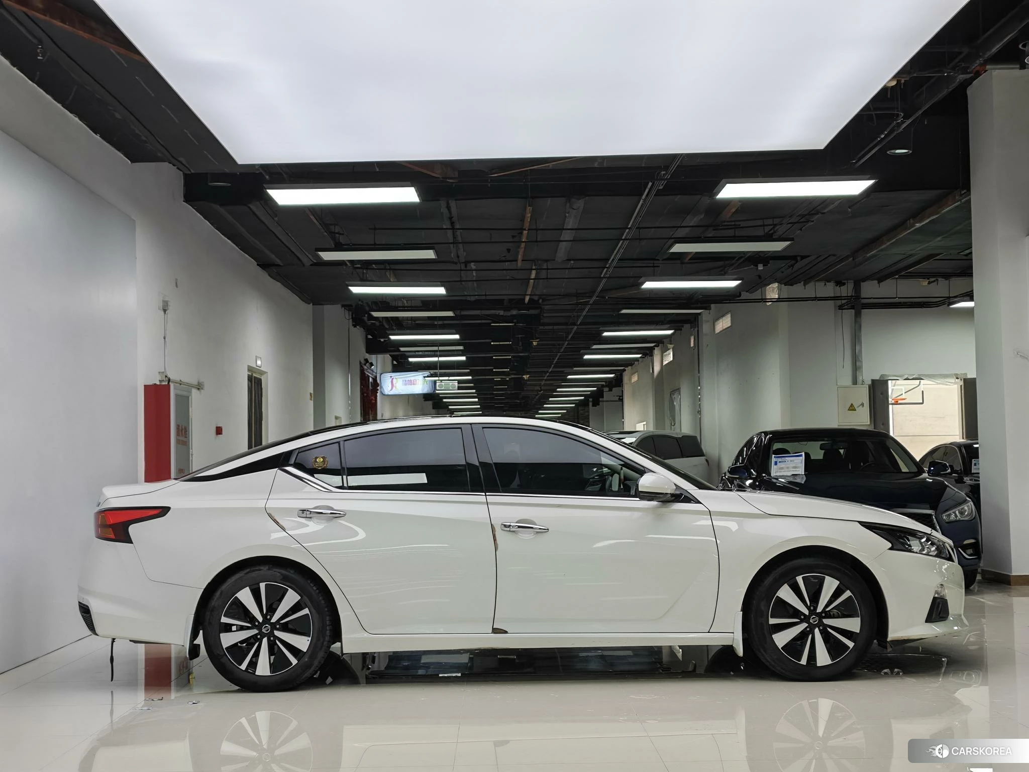 Nissan Teana id 4473903 из Китая 7