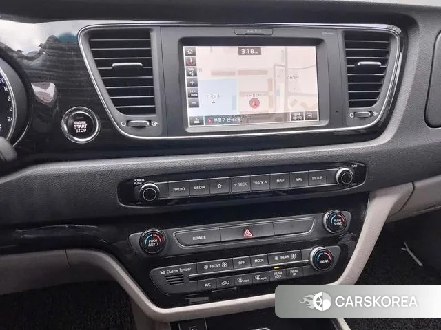 Kia The New Carnival id 3695001 из Кореи 7