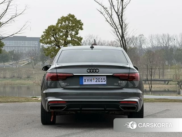 Audi A4L id 4209733 из Китая 7
