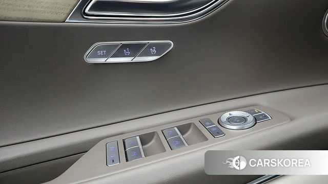 Genesis GV80 id 3858888 из Кореи 7