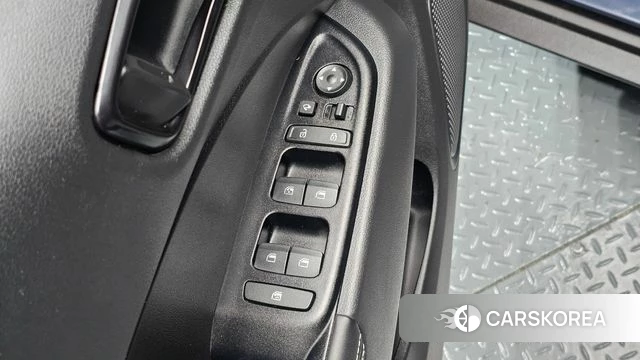 Hyundai Venue id 4856014 из Кореи 7