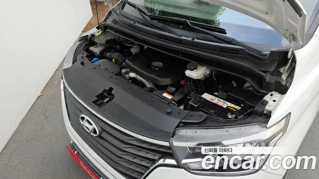 Hyundai The New Grand Starex id 2645480 из Кореи 7
