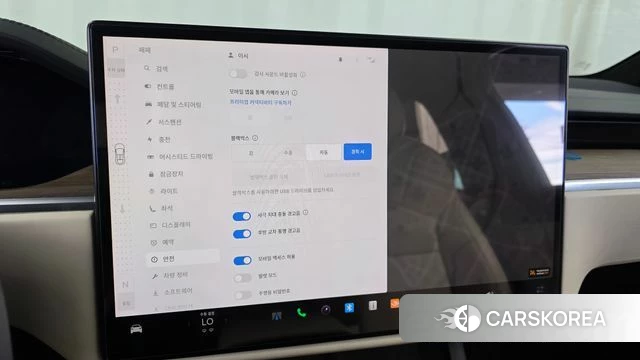 Tesla Model X id 4696472 из Кореи 7