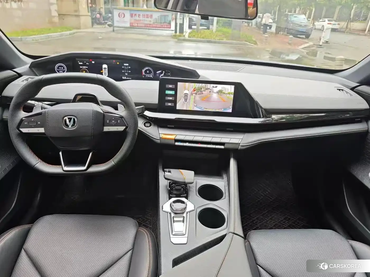 Chang'an Changan UNI-V id 4565261 из Китая 7
