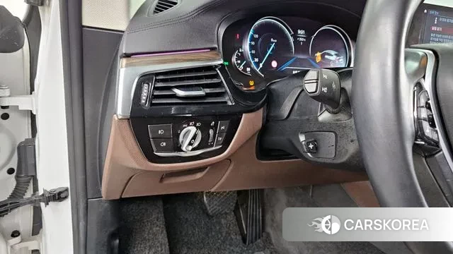 BMW 6 Series GT (G32) id 3061096 из Кореи 7