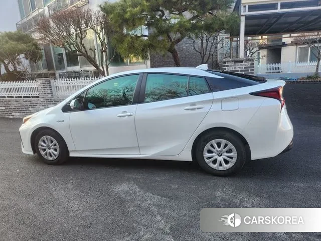 Toyota Prius 4th Generation id 3561919 из Кореи 7