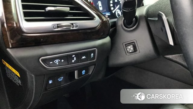 Genesis G90 id 3833988 из Кореи 7