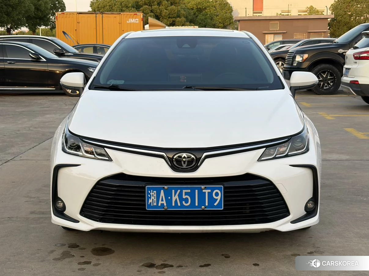 Toyota Corolla id 4492976 из Китая 7