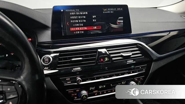 BMW 5 Series (G30) id 3801239 из Кореи 7