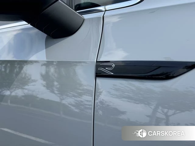 Volkswagen Golf id 4348281 из Китая 7
